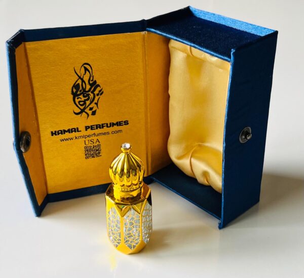 SANDAL + MUSK - Image 3